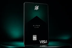BB Altus Visa Infinite Liv, cartão premium de metal do Banco do Brasil com benefícios Visa Infinite, acesso a salas VIP e pontuação Livelo.