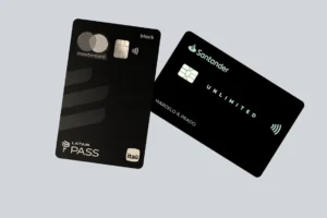 Comparativo entre os cartões LATAM Pass Itaú Mastercard Black e Santander Unlimited Mastercard Black com foco em milhas, salas VIP e benefícios de viagens em 2026